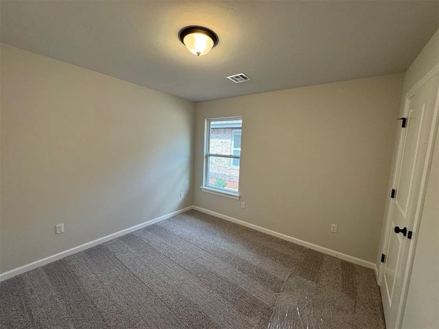 10730 Painted Turtle Way, Midwest City, OK 73130