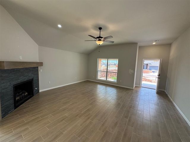 10730 Painted Turtle Way, Midwest City, OK 73130