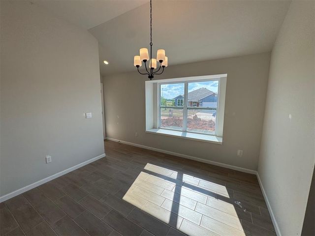 10730 Painted Turtle Way, Midwest City, OK 73130