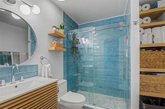 11416 SW 148th Ter, Miami, FL 33176