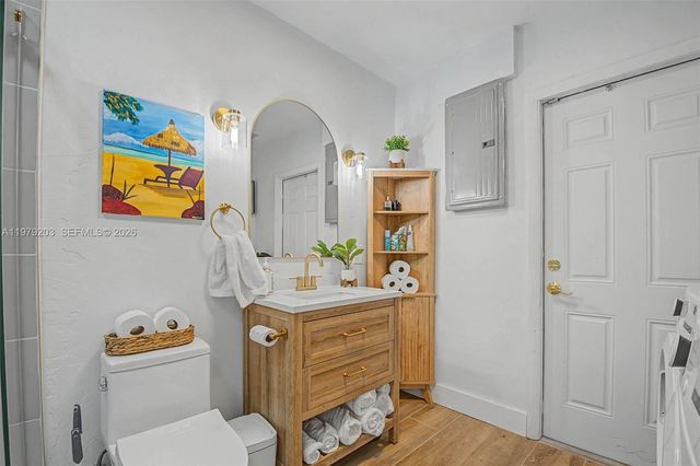 11416 SW 148th Ter, Miami, FL 33176