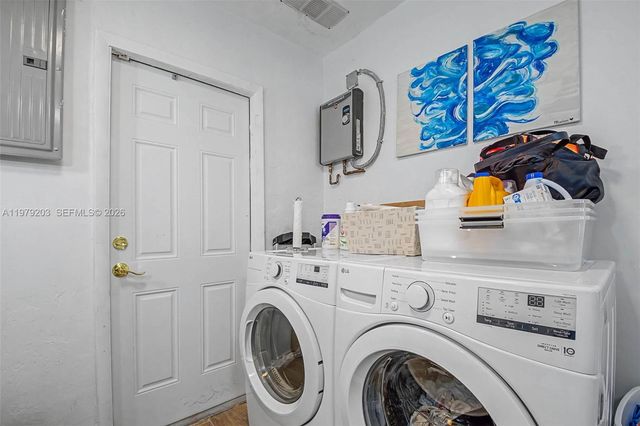 11416 SW 148th Ter, Miami, FL 33176