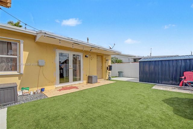 11416 SW 148th Ter, Miami, FL 33176