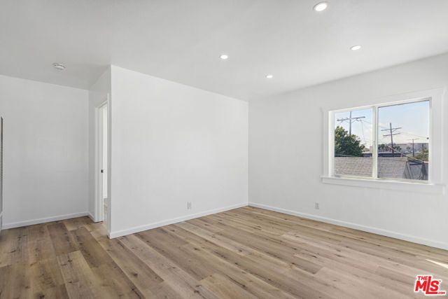 1236 S Mullen Avenue, Los Angeles, CA 90019
