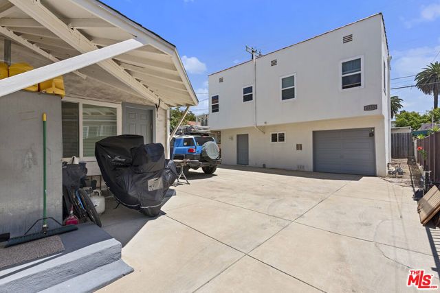 1236 S Mullen Avenue, Los Angeles, CA 90019