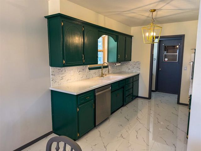 1518 Cinderella Avenue, Norman, OK 73072