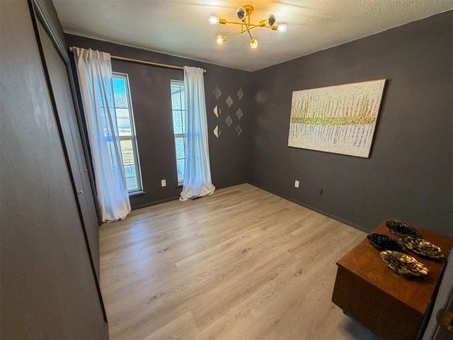 1518 Cinderella Avenue, Norman, OK 73072