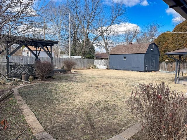 1518 Cinderella Avenue, Norman, OK 73072