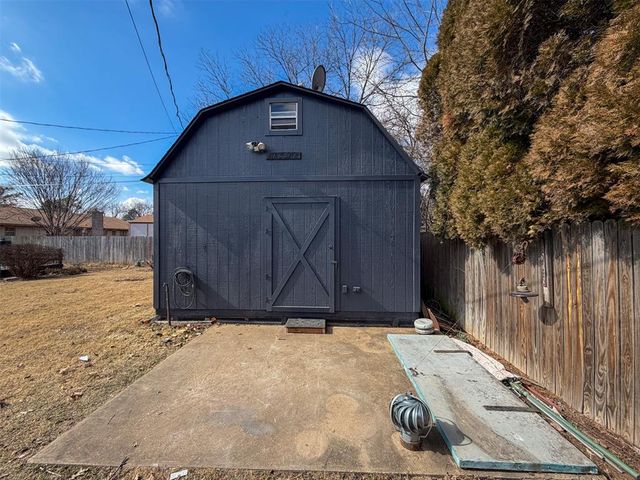 1518 Cinderella Avenue, Norman, OK 73072