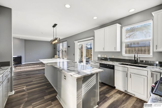 8108 N 149 Avenue, Bennington, NE 68007