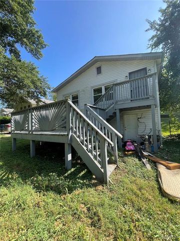 435 Adrian Drive, St Louis, MO 63137