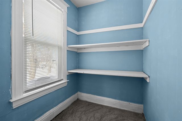 901 Clarence Street, Kalamazoo, MI 49001