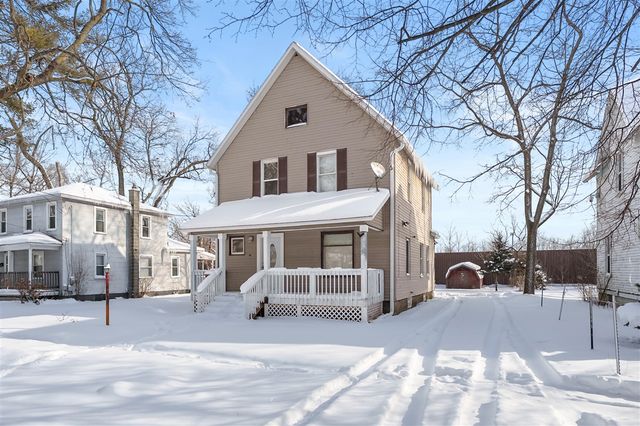 901 Clarence Street, Kalamazoo, MI 49001