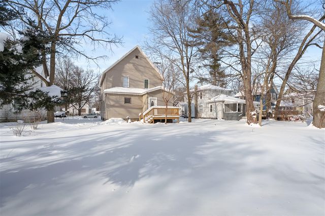 901 Clarence Street, Kalamazoo, MI 49001