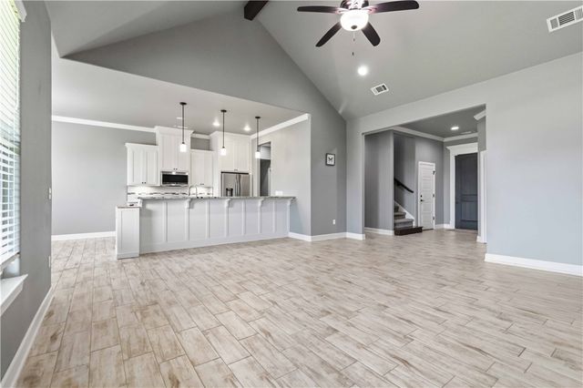 1340 Sweetbriar Circle, Centerton, AR 72719