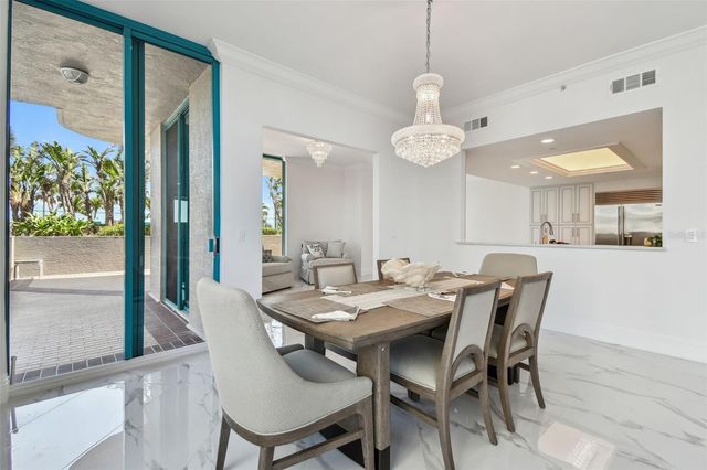 1560 GULF BOULEVARD 306, Clearwater Beach, FL 33767