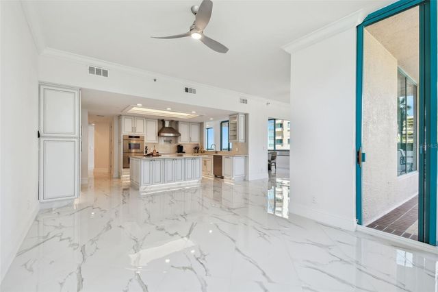 1560 GULF BOULEVARD 306, Clearwater Beach, FL 33767