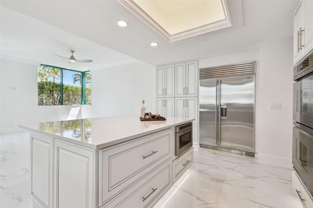 1560 GULF BOULEVARD 306, Clearwater Beach, FL 33767