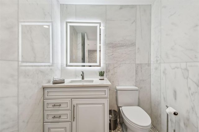 1560 GULF BOULEVARD 306, Clearwater Beach, FL 33767