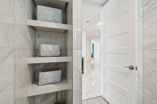 1560 GULF BOULEVARD 306, Clearwater Beach, FL 33767