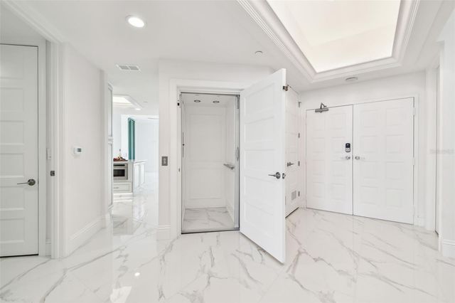 1560 GULF BOULEVARD 306, Clearwater Beach, FL 33767