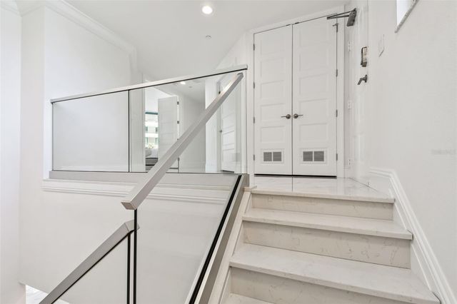 1560 GULF BOULEVARD 306, Clearwater Beach, FL 33767