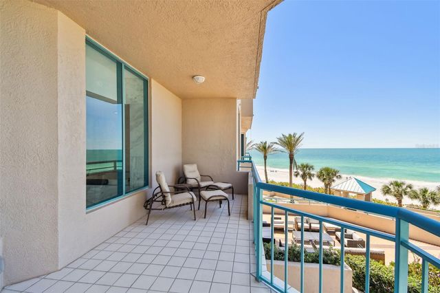 1560 GULF BOULEVARD 306, Clearwater Beach, FL 33767