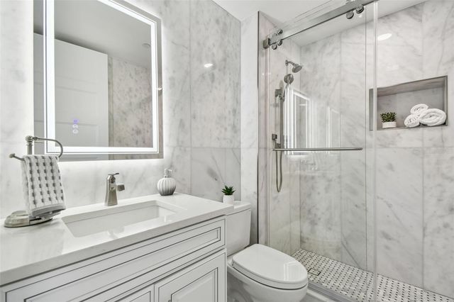 1560 GULF BOULEVARD 306, Clearwater Beach, FL 33767