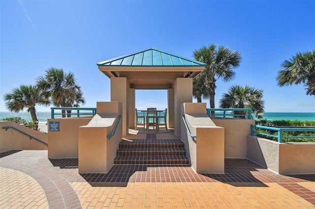1560 GULF BOULEVARD 306, Clearwater Beach, FL 33767