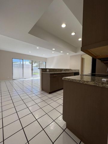 499 W Conference Drive, Boca Raton, FL 33486