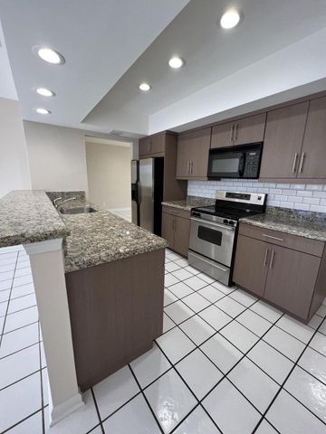 499 W Conference Drive, Boca Raton, FL 33486