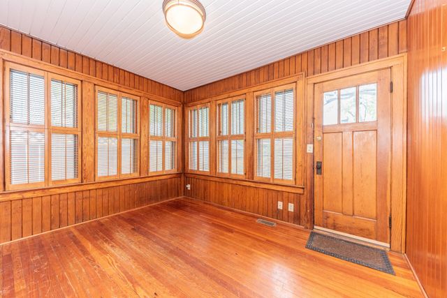 1318 Minerva Road, Ann Arbor, MI 48104