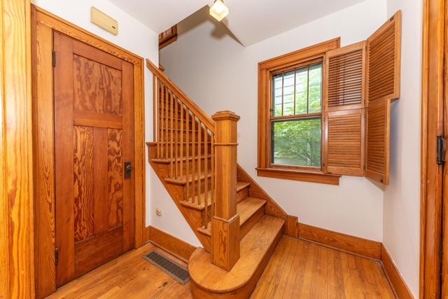 1318 Minerva Road, Ann Arbor, MI 48104