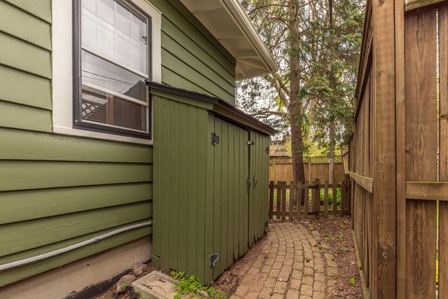 1318 Minerva Road, Ann Arbor, MI 48104