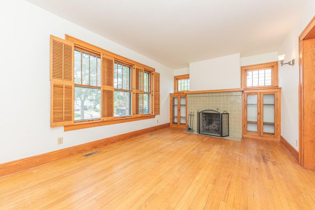 1318 Minerva Road, Ann Arbor, MI 48104