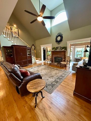 1503 Gravel Hill Rd, Columbia, TN 38401