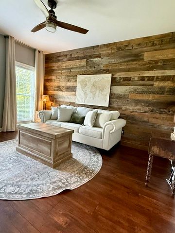 1503 Gravel Hill Rd, Columbia, TN 38401
