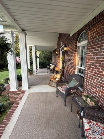 1503 Gravel Hill Rd, Columbia, TN 38401