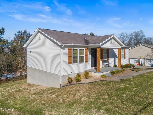 2165 Brights Pike, Morristown, TN 37814