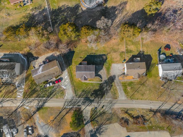 2165 Brights Pike, Morristown, TN 37814