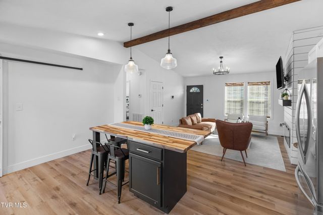 2165 Brights Pike, Morristown, TN 37814