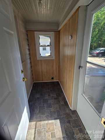 612 Oakshade Avenue, Kannapolis, NC 28083