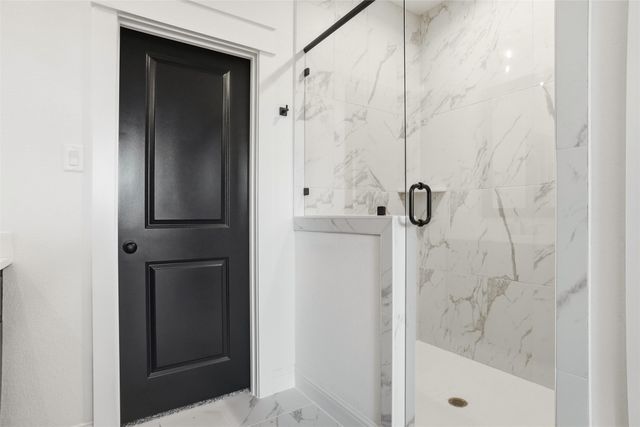 218 Legacy Boulevard, Weatherford, TX 76085