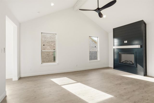 218 Legacy Boulevard, Weatherford, TX 76085