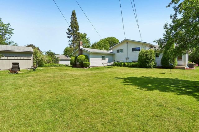 108-110 Tompkins Drive, Monona, WI 53716