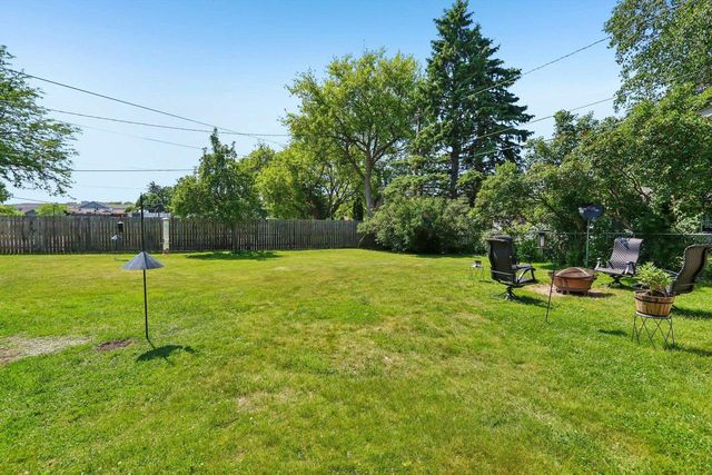 108-110 Tompkins Drive, Monona, WI 53716