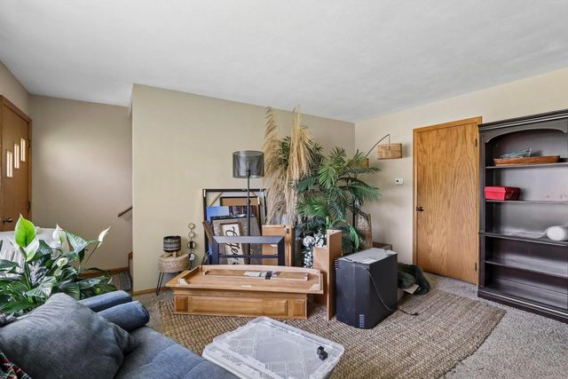 108-110 Tompkins Drive, Monona, WI 53716