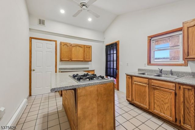 45 Katz Ave, Paterson City, NJ 07522