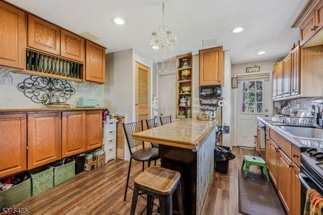 45 Katz Ave, Paterson City, NJ 07522