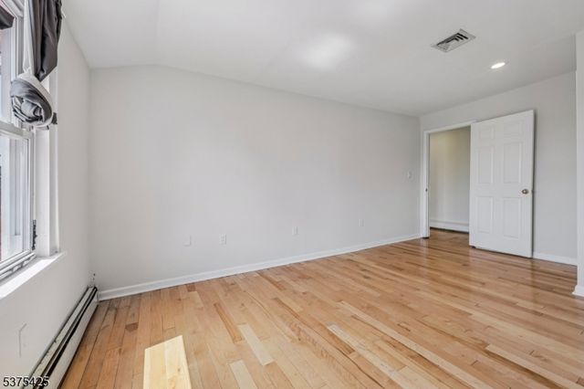 45 Katz Ave, Paterson City, NJ 07522